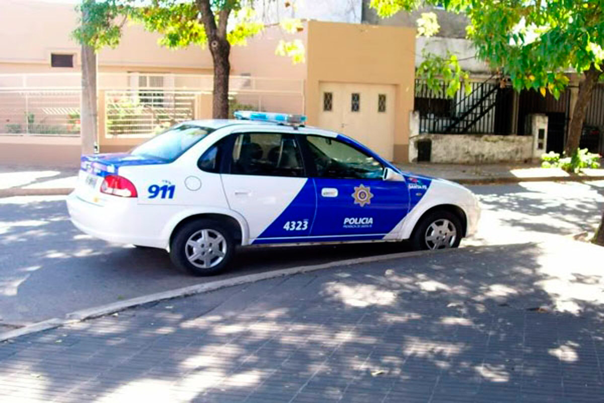 Allanamientos: uno en barrio Álvarez y otro en Alberdi dejan dos detenidos
