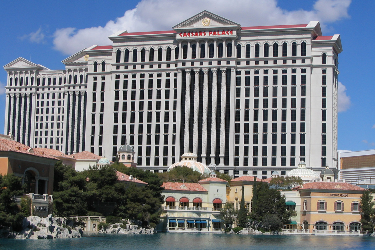 Las Vegas: el casino Caesars Palace presentó la quiebra