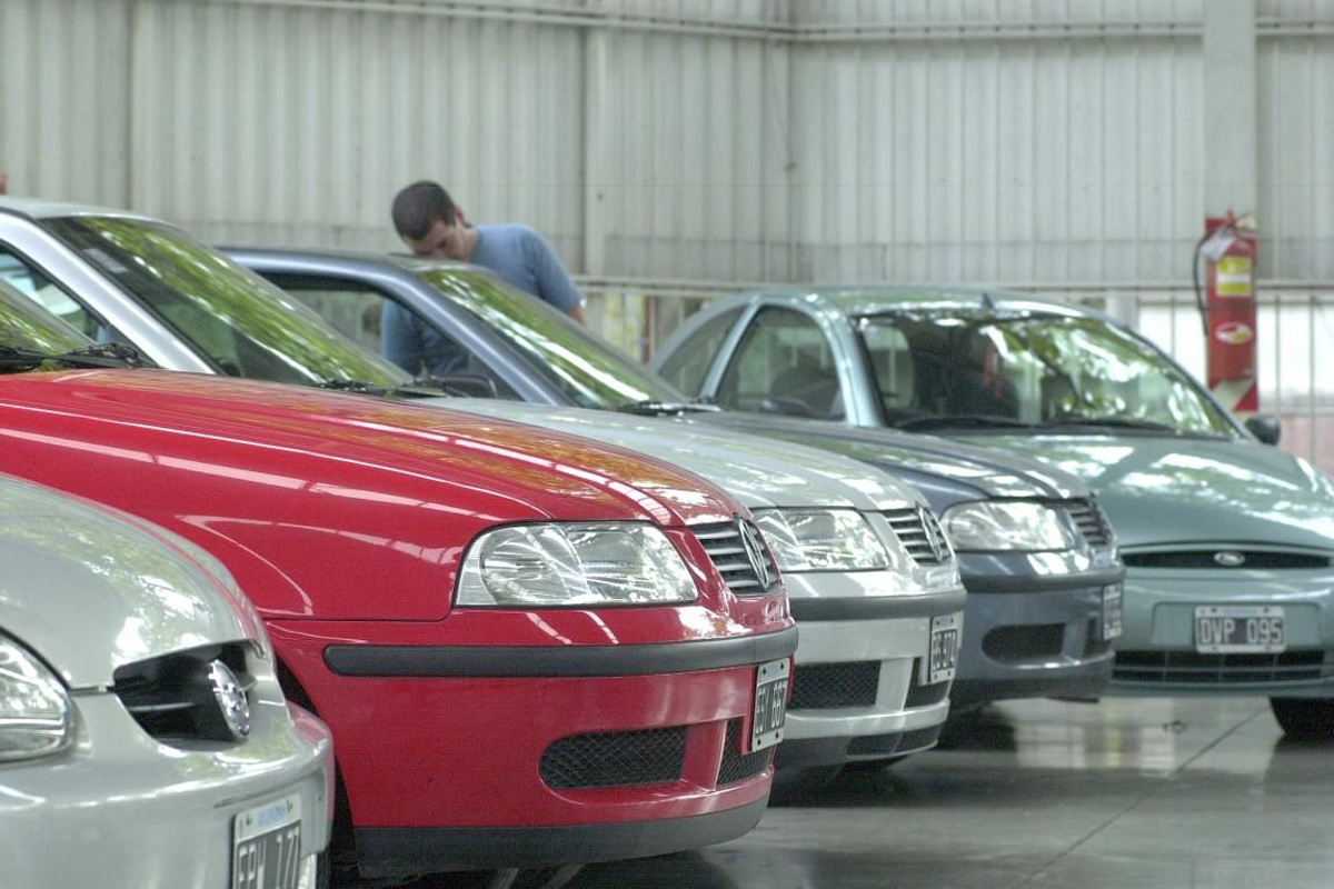 Fuerte receso en venta de autos usados: caída del 11,2%