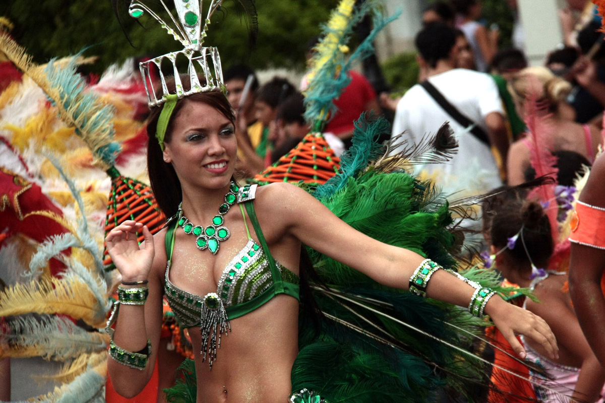 Arrancan los festejos de Carnaval