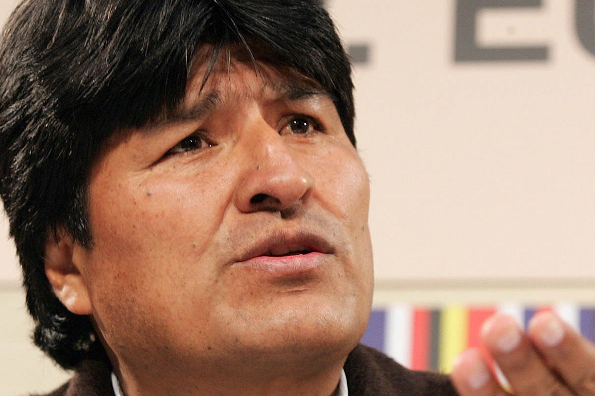 Evo Morales salió a respaldar a la presidenta