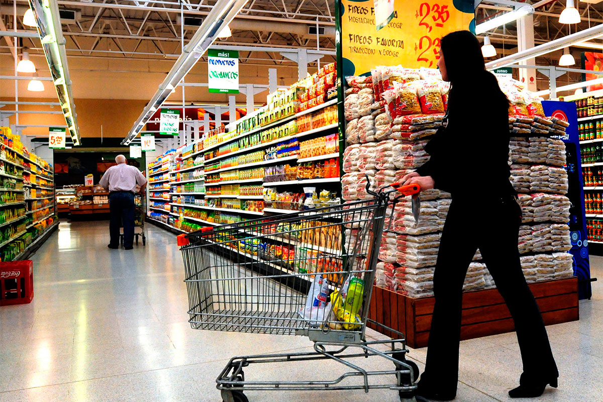 “Súper ventas en los supermercados”