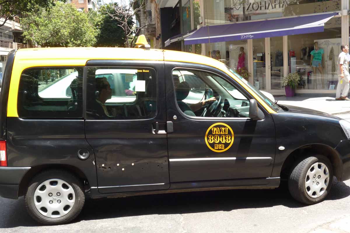 ¿Taxis con pago electrónico?