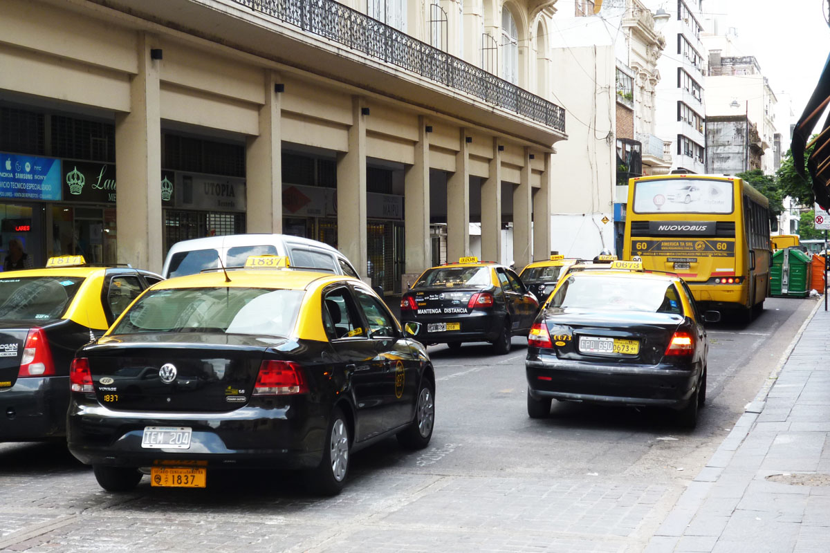 Taxistas sufren promedio de «cuatro robos por noche»