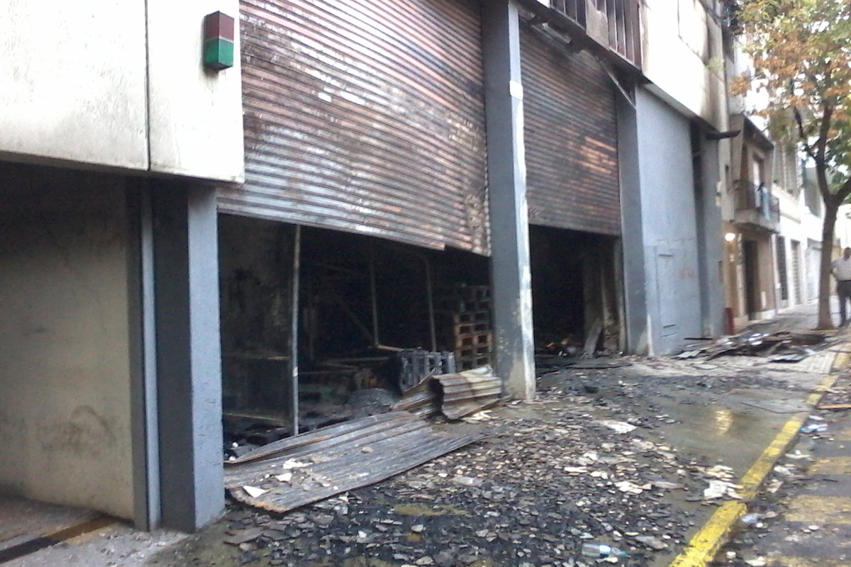 Incendio en La Gallega: depósito con pérdidas totales