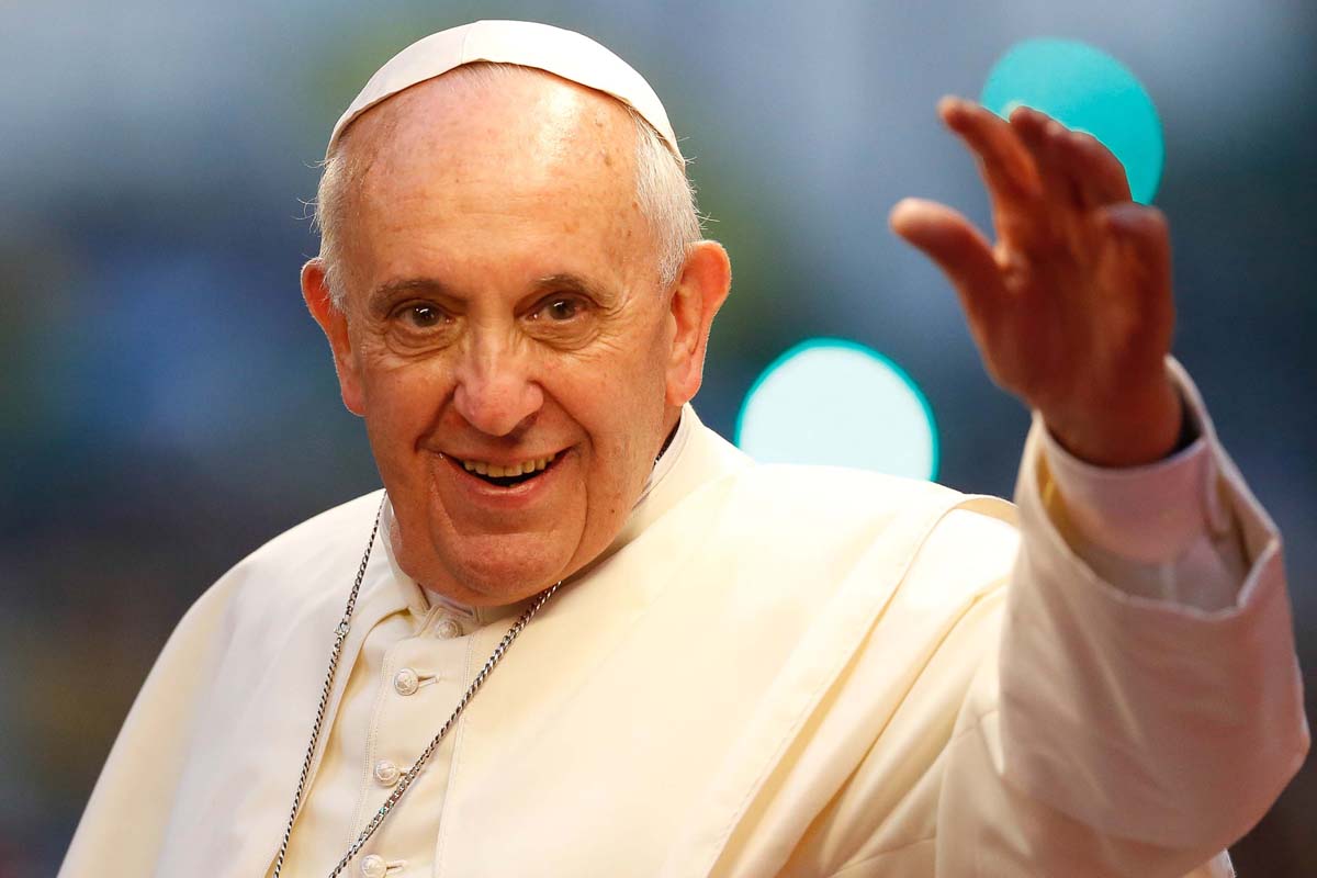 Dirigentes de la Matanza invitarán al Papa para 2016