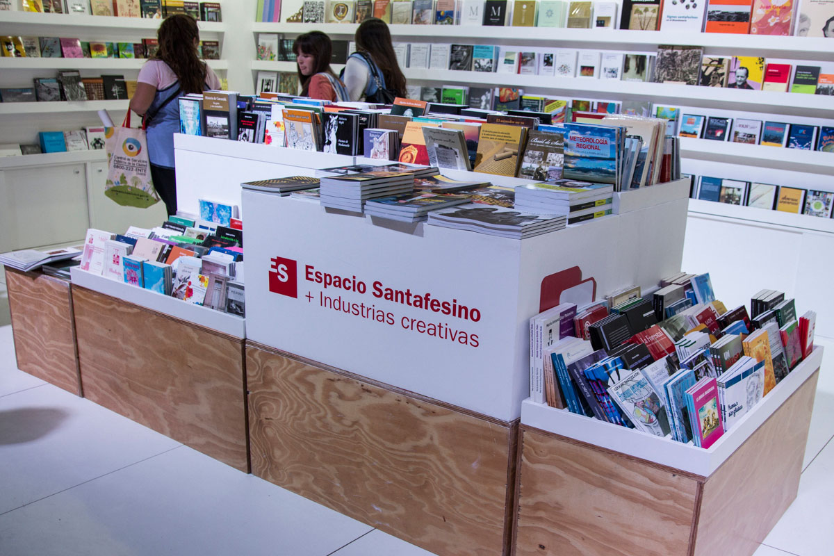 Santa Fe vivió su día en la Feria del Libro de Buenos Aires