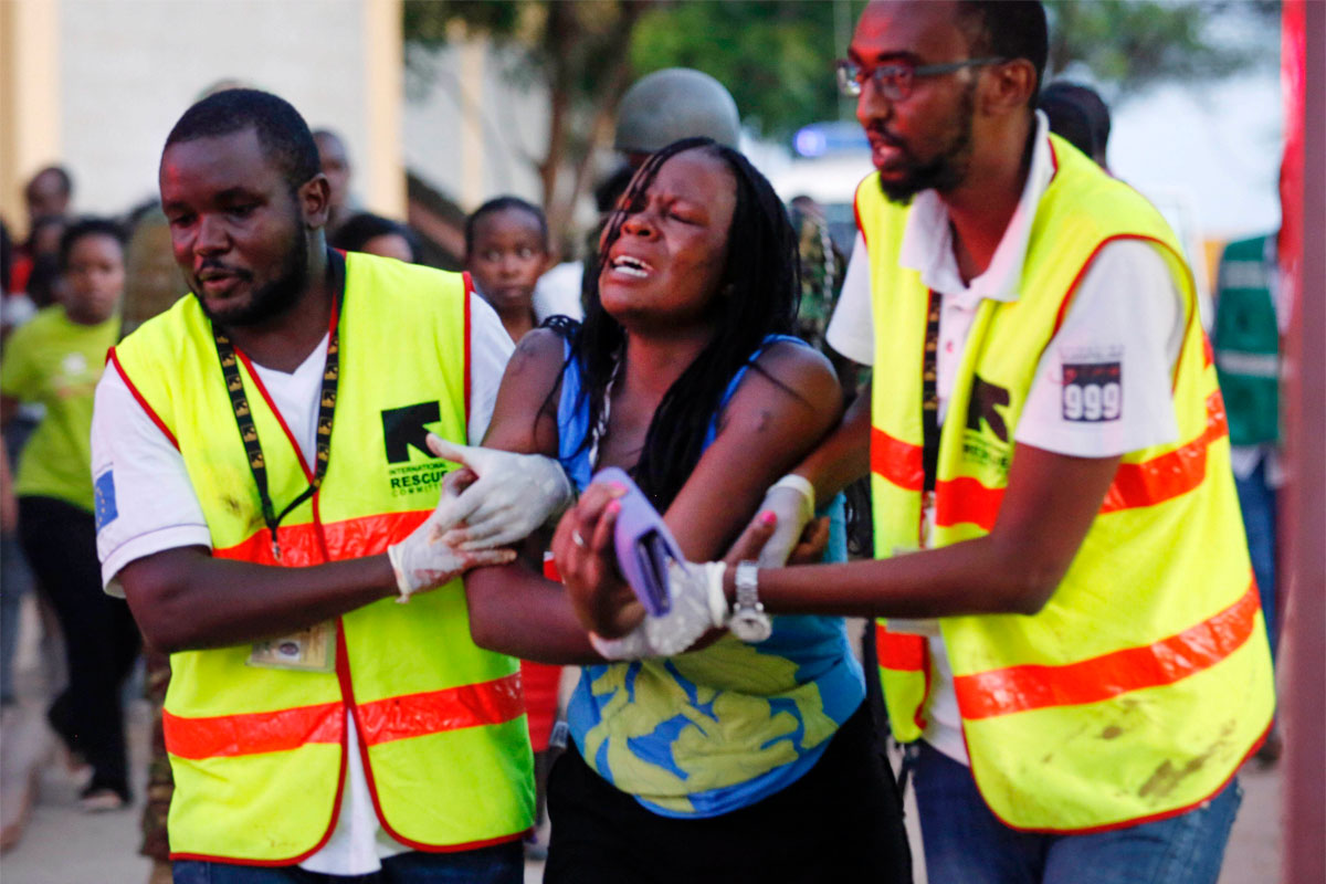 Más de 147 muertos en una toma de rehenes en Kenia