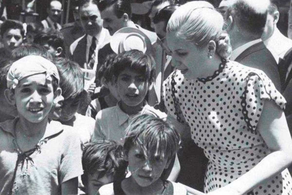 Un día como hoy, pero hace 96 años, nacía Eva Perón
