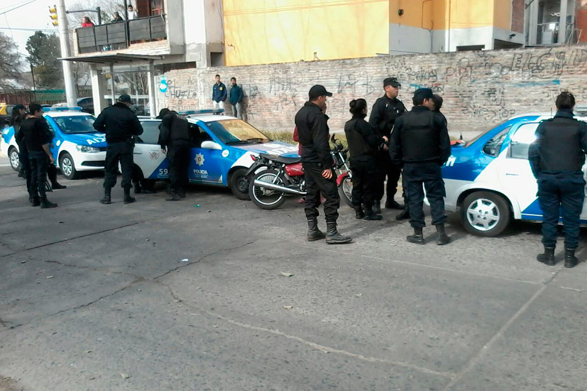 Policía de intervención barrial detuvo a un ladrón de motos