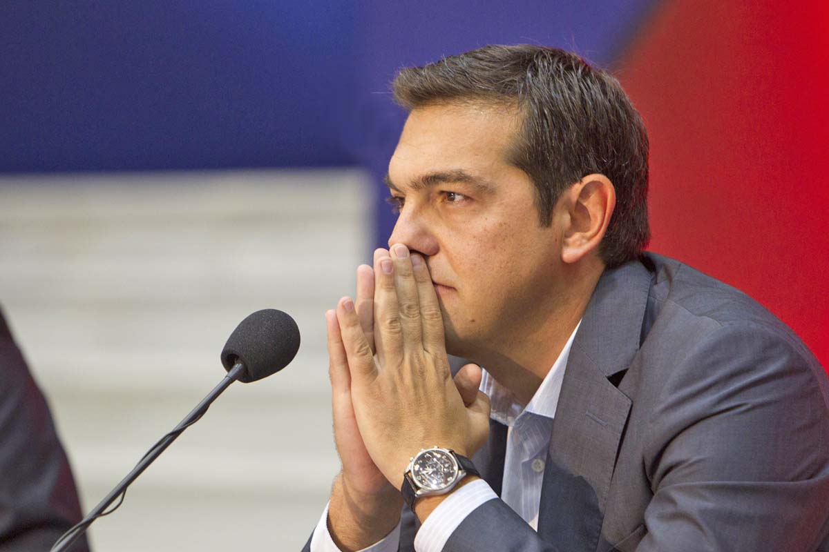 Tsipras: “Aceptábamos el acuerdo o nos íbamos del Euro”