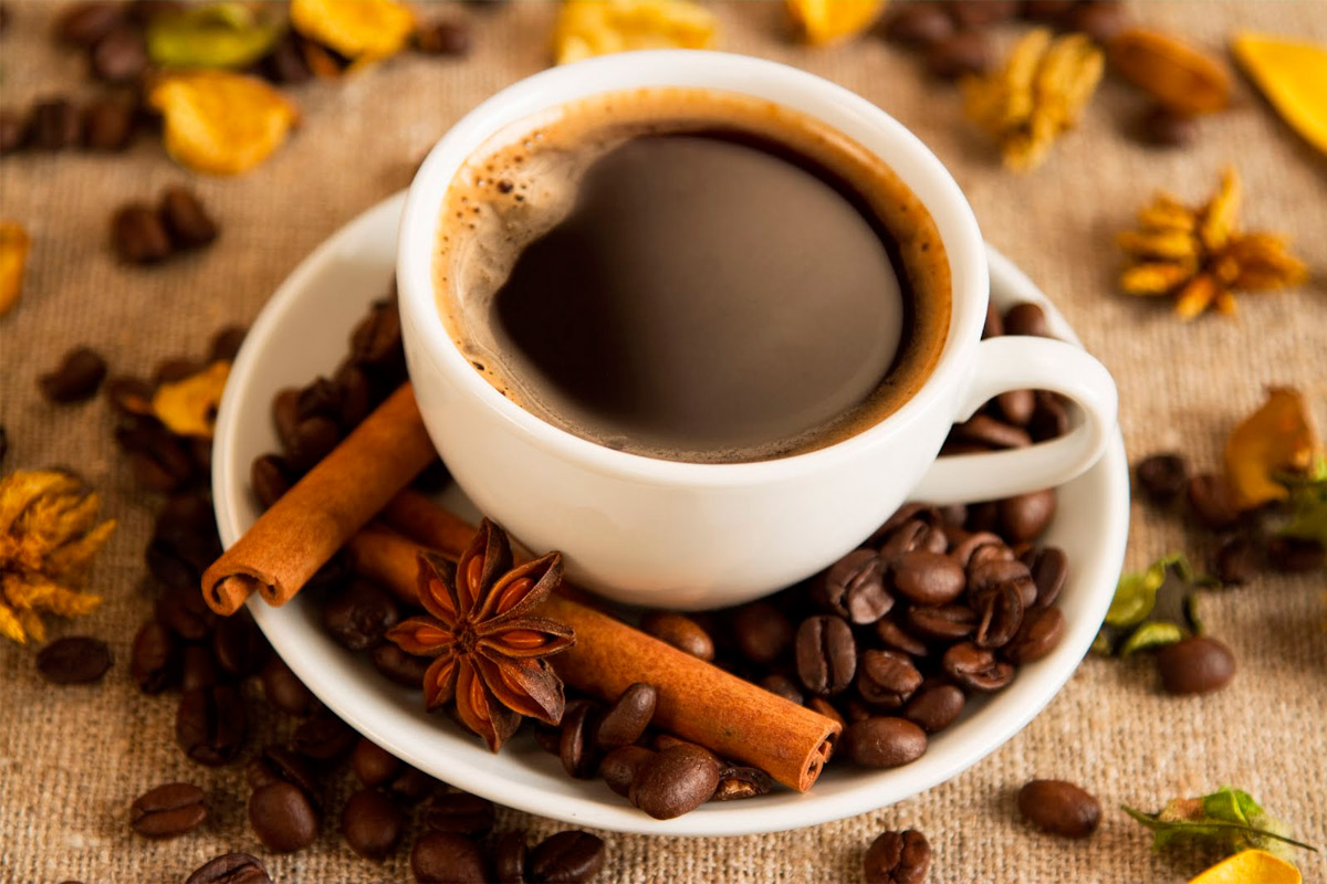 Consumir regularmente café previene el cáncer de colon
