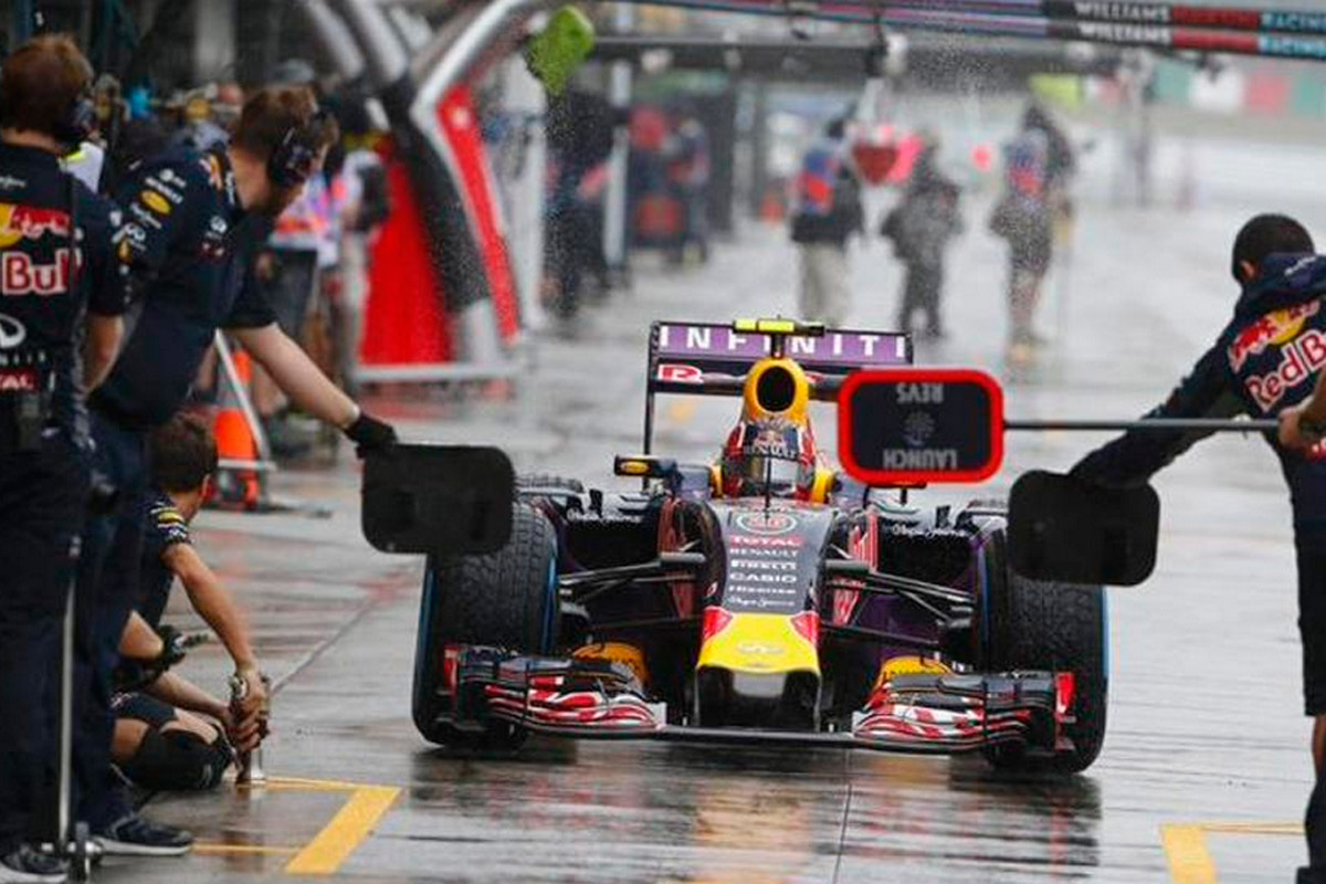 Fórmula 1: Kvyat, el más rápido en los ensayos libres