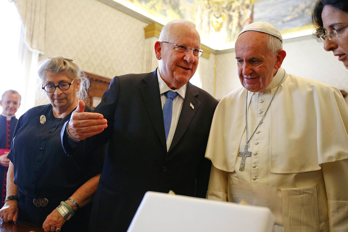 El Papa recibió en el Vaticano al presidente de Israel