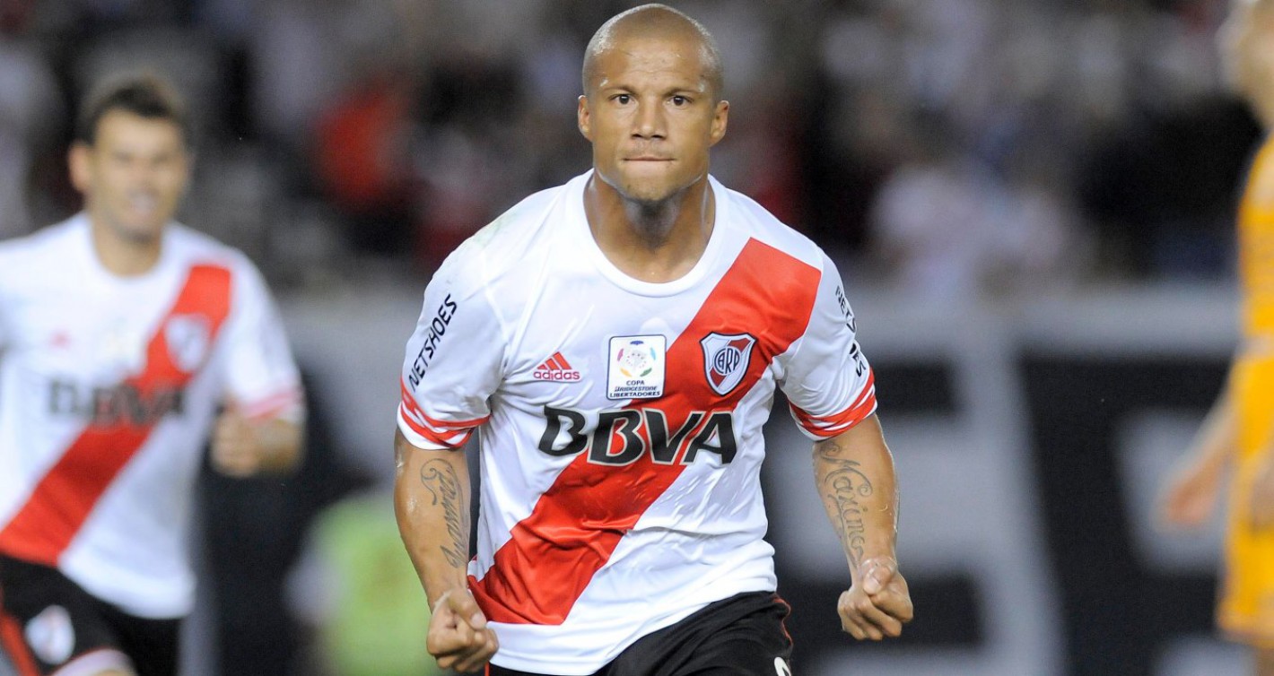 Sánchez fue oficializado como nuevo jugador de Monterrey