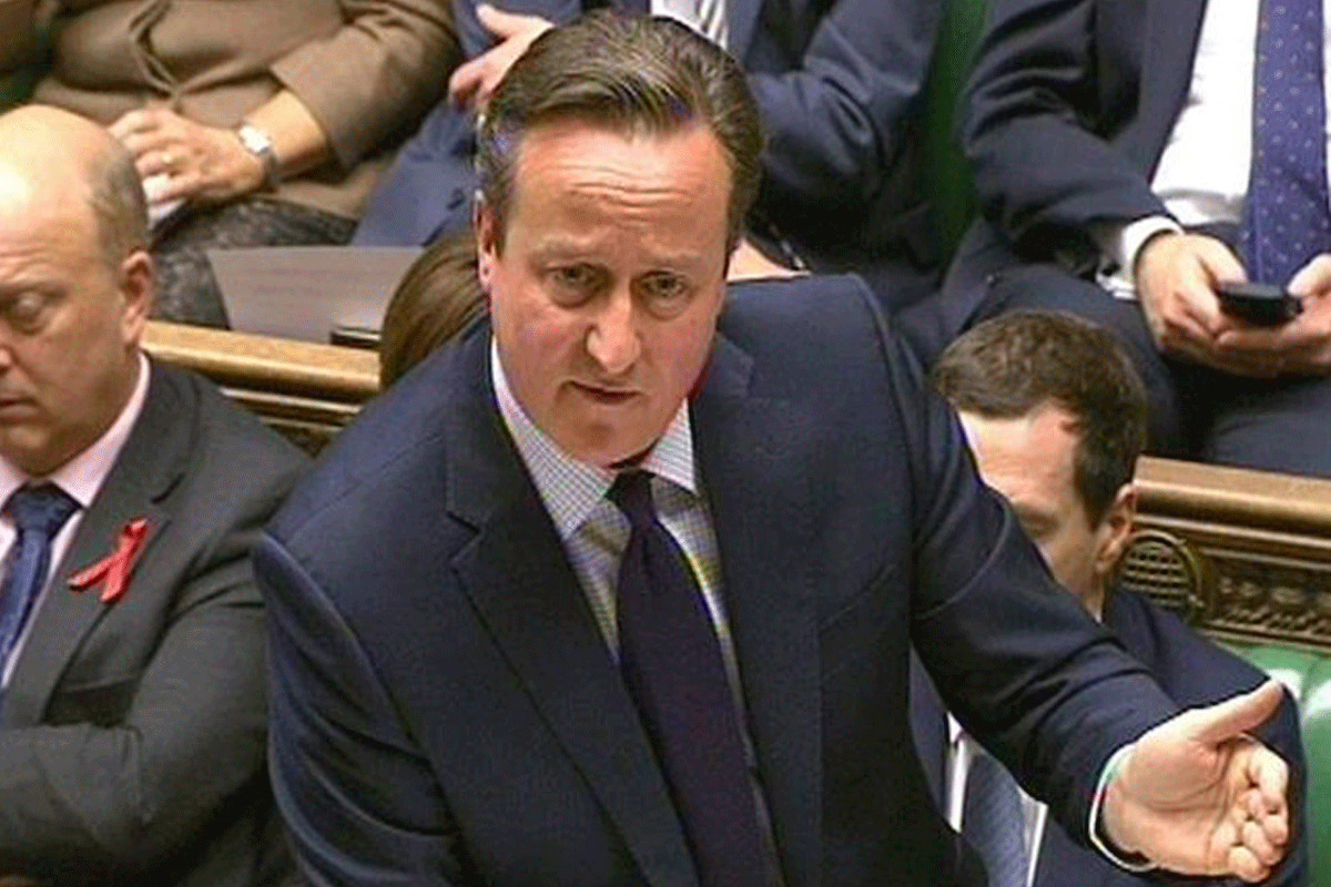 Cameron pide bombardear al Estado Islámico en Siria