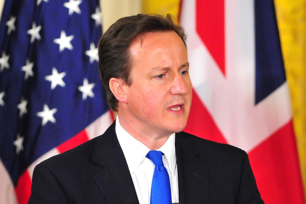 David Cameron llamó a Macri para “fortalecer relaciones”