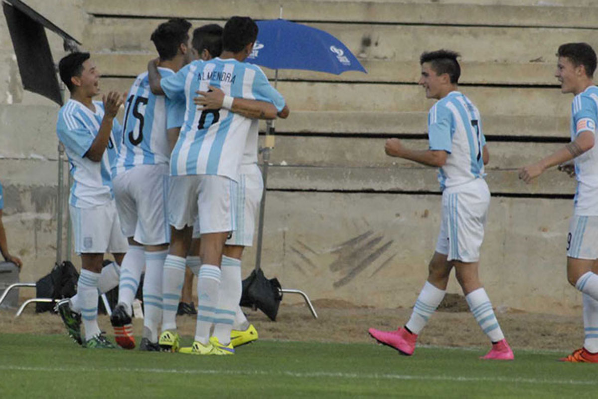 Argentina sub 15 goleó y es favorito en el Sudamericano