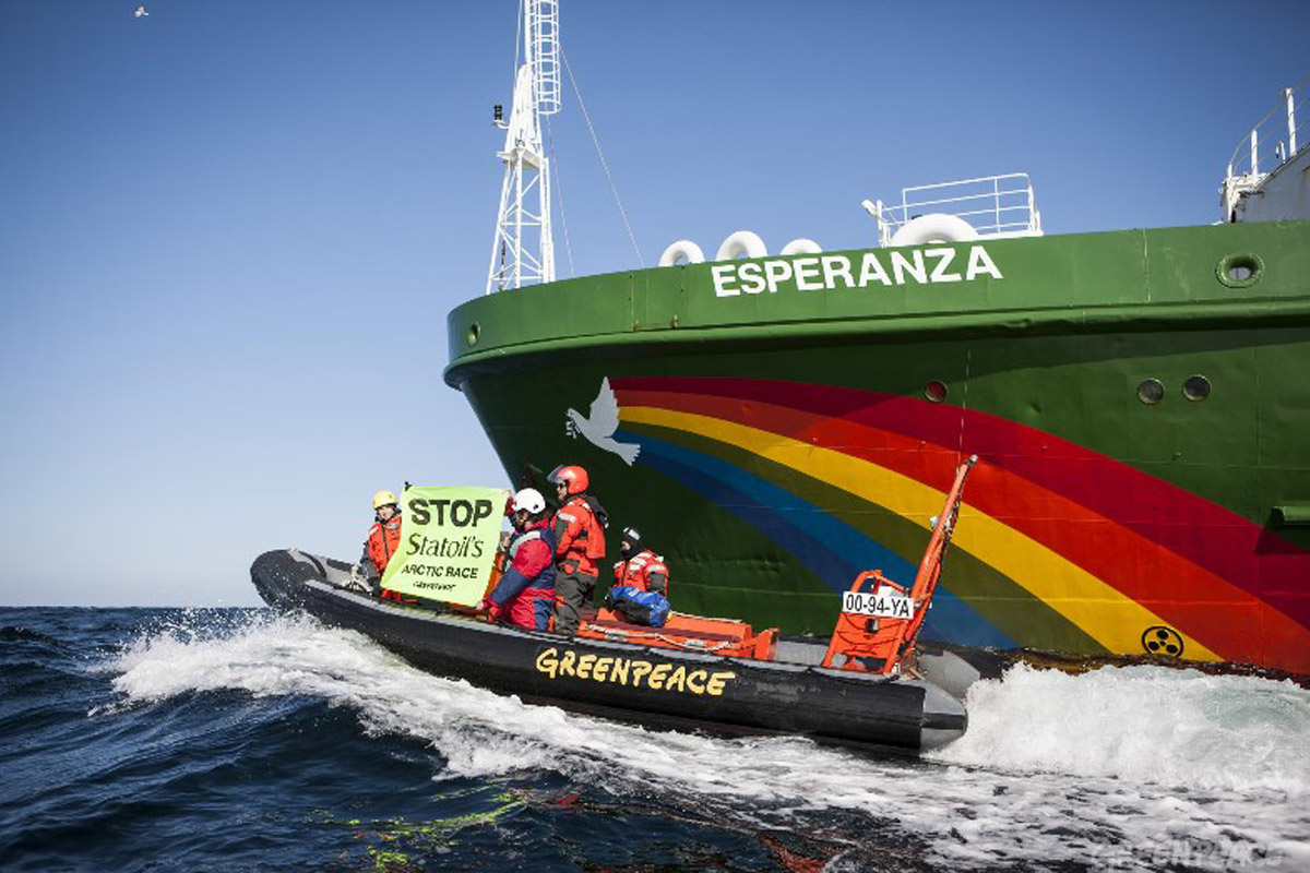 Llega a Rosario el barco más grande de Greenpeace