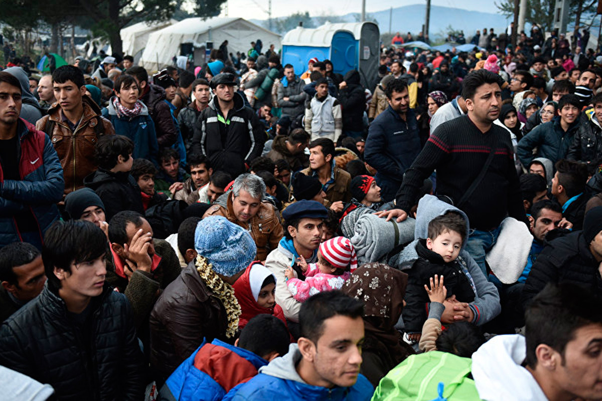 Para Zeman hay invasión organizada de refugiados