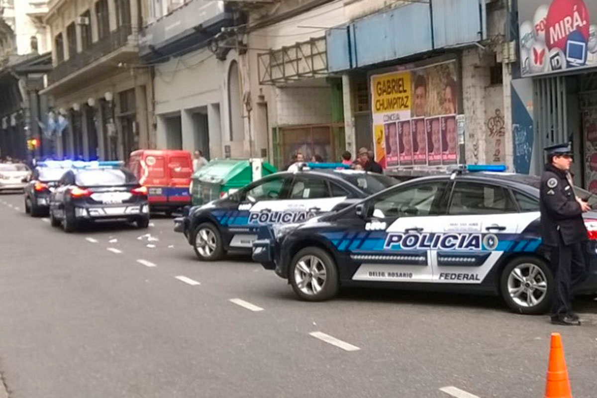 Gobierno nacional enviará más policías federales a Rosario