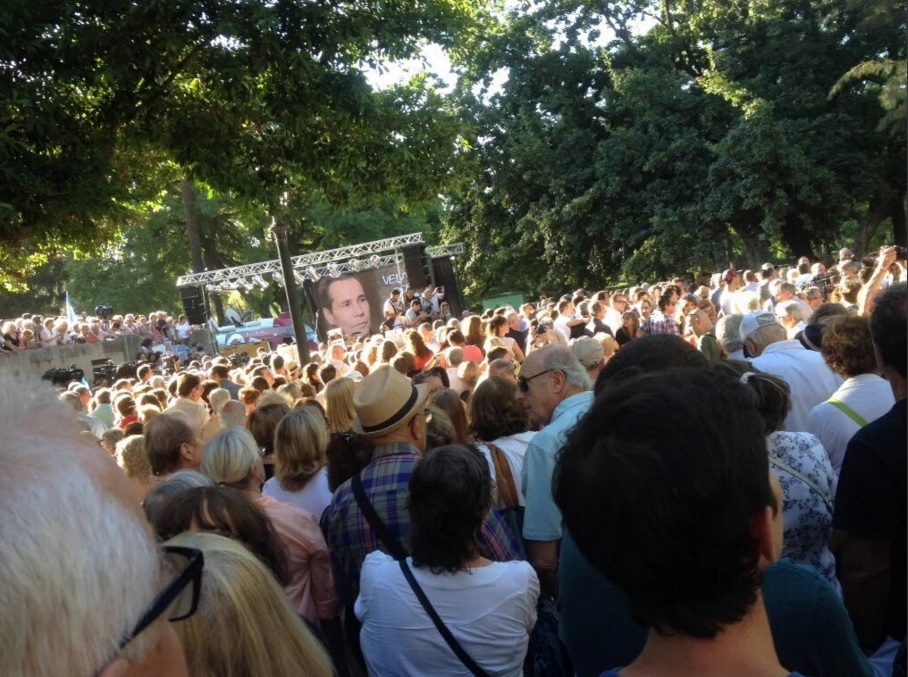 Más de 3 mil personas reunidas en acto por Nisman