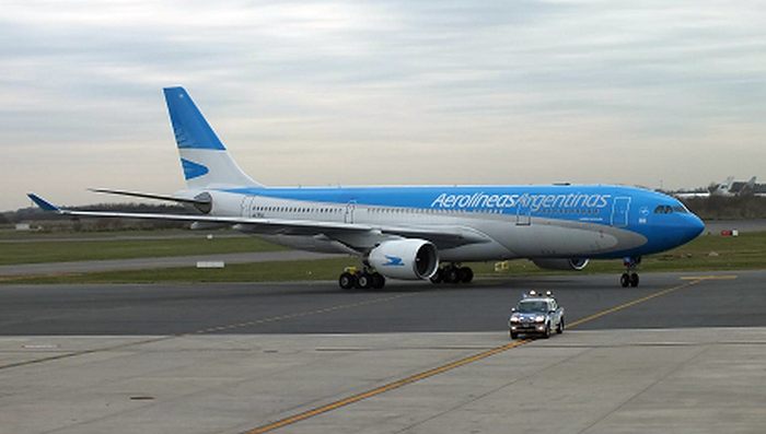Preocupa a gremios del transporte el achicamiento de Aerolíneas Argentinas
