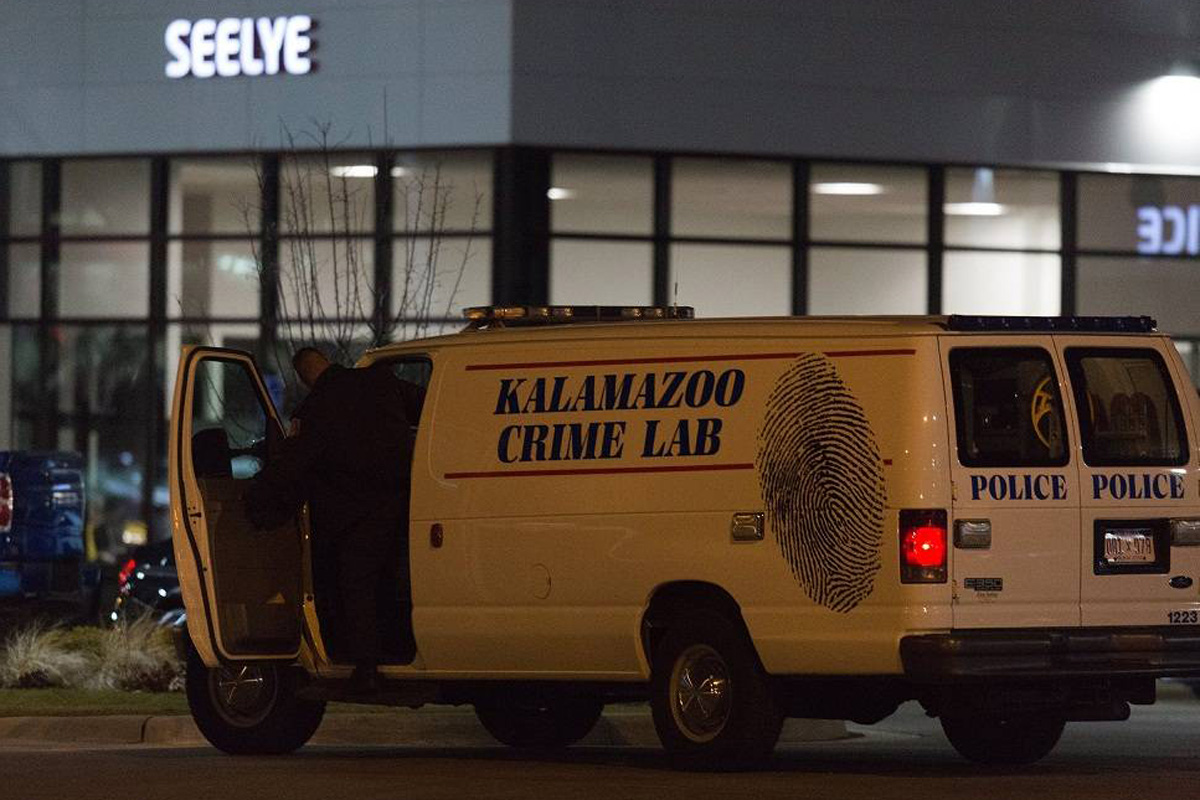 EE.UU: un tirador deja un saldo de 6 muertos en Kalamazoo