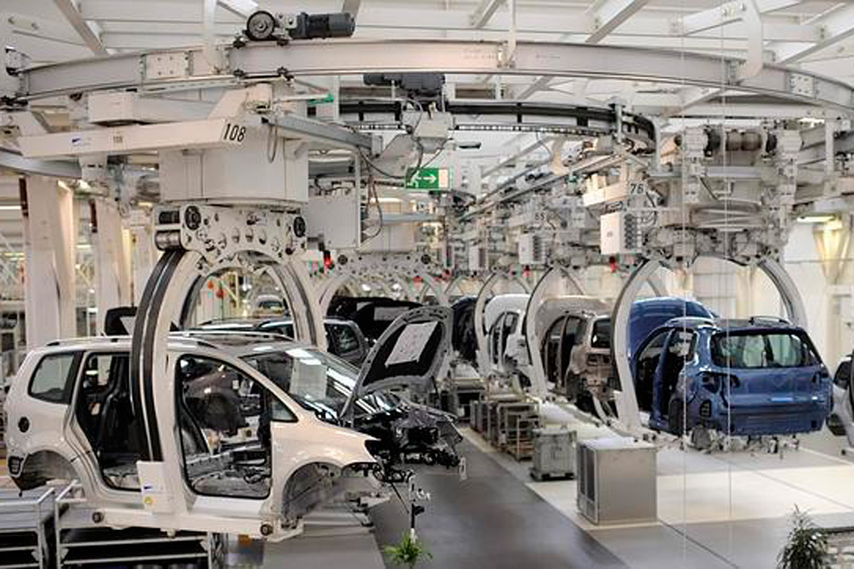 Preocupación: Anuncian suspensiones en plantas de Volkswagen