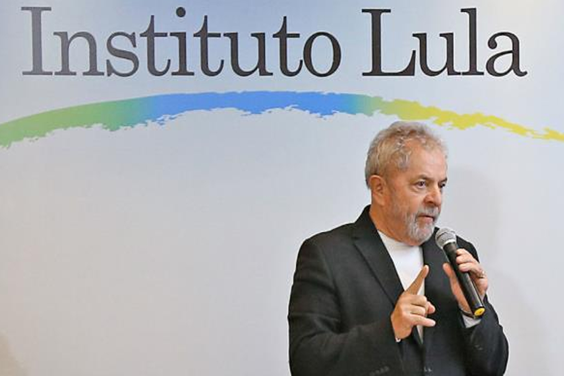 Lula: denuncian campaña de intimidación judicial