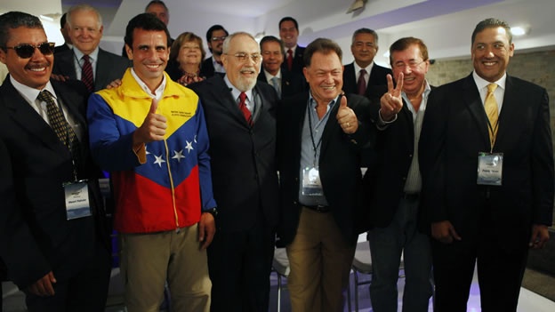 Oposición venezolana exige la renuncia de Maduro