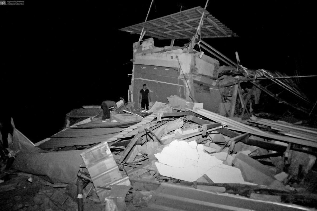No hay víctimas argentinas en el terremoto de Ecuador