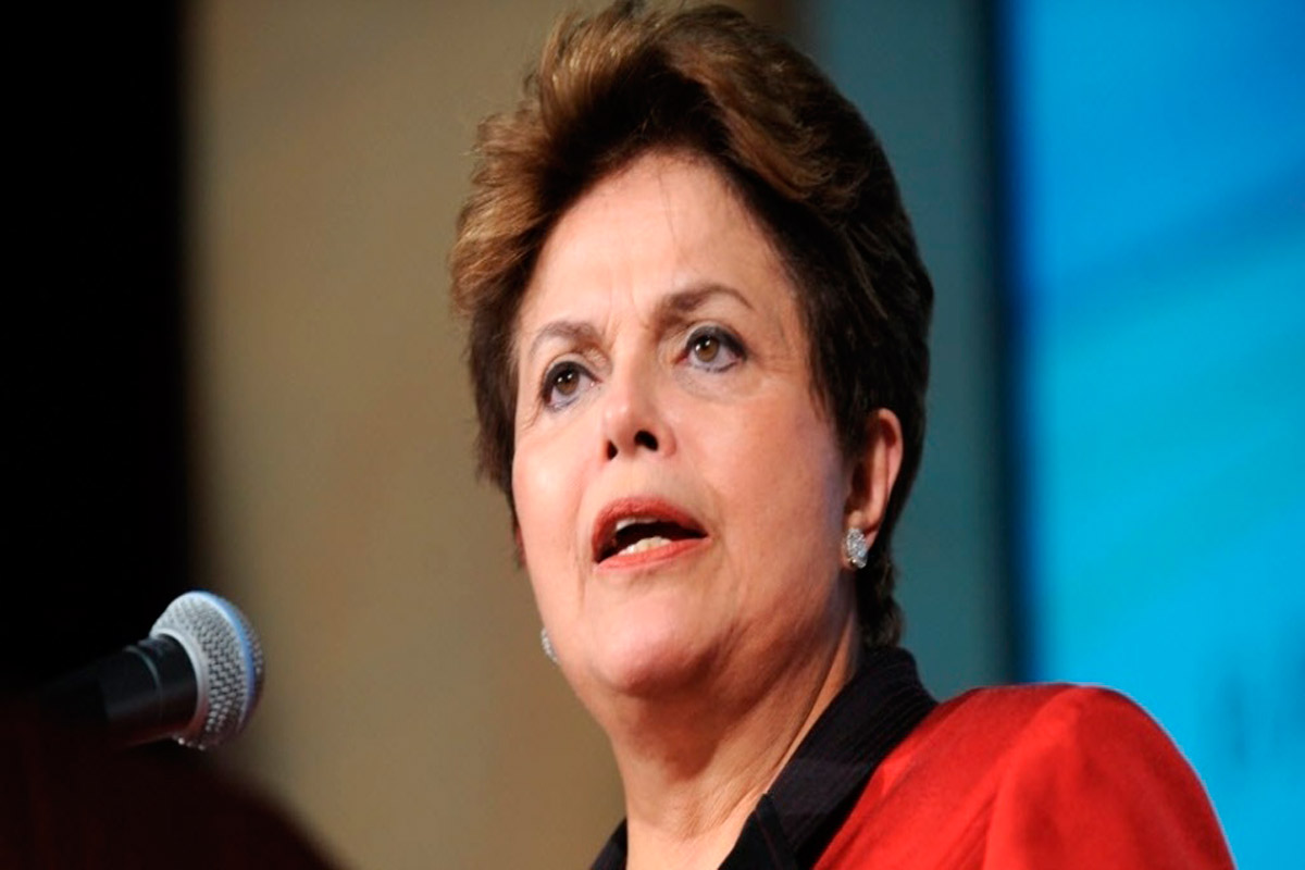 Dilma Rousseff, echó del gobierno a aliado de su vice