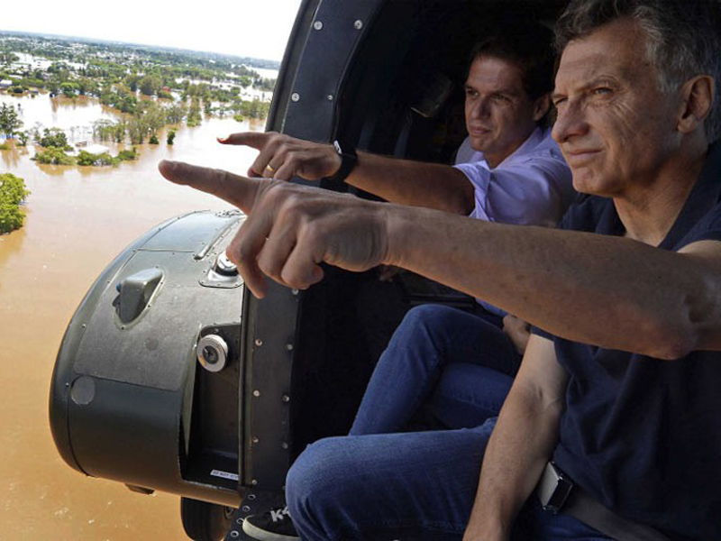 Macri sobrevolará el centro de Santa Fe, afectado por inundaciones