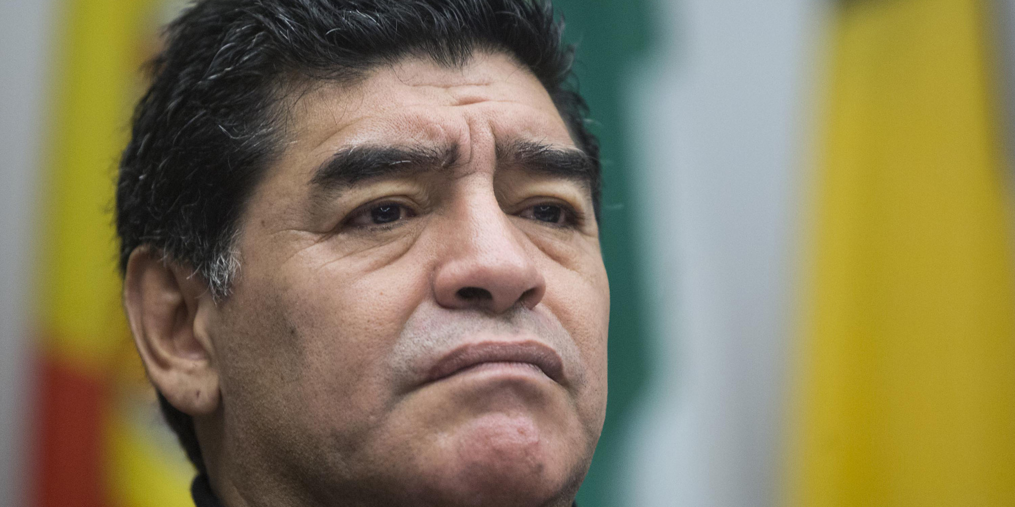 Maradona anuló testamento que beneficiaba sólo a sus hijas