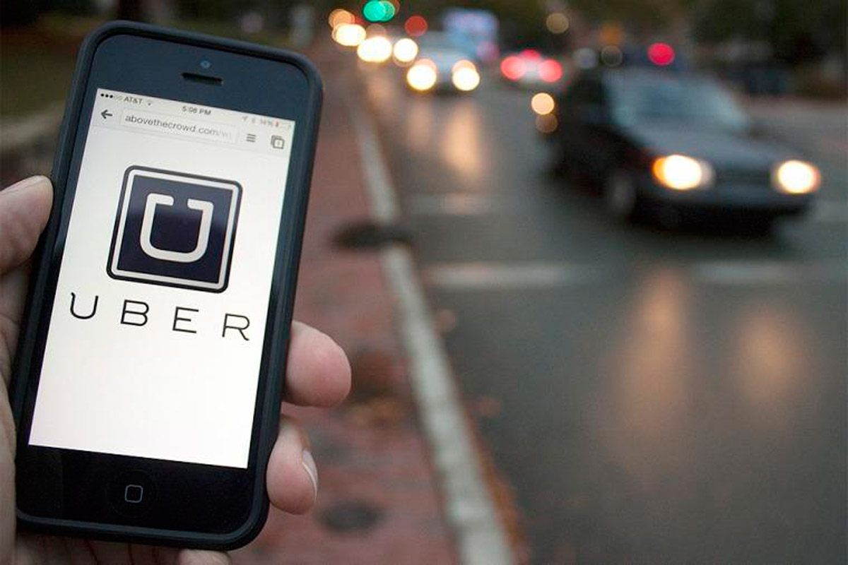 Allanamiento en las oficinas de Uber en Capital Federal