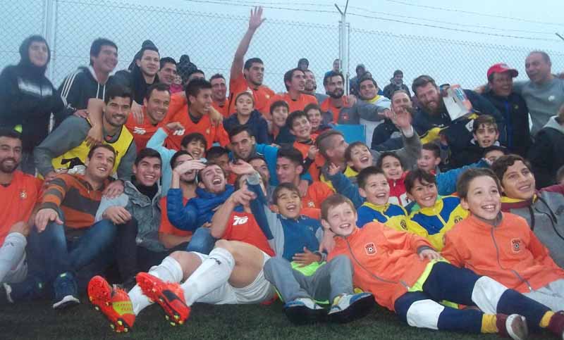 Copa Santa Fe: Adiur ganó, festejó el ascenso y clasificó