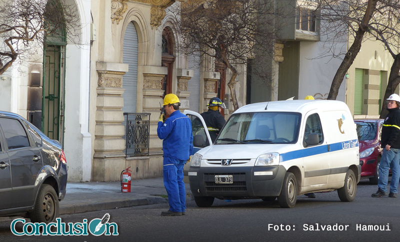En Rosario se realizan entre 20 y 25 cortes de gas por mes debido a irregularidades 