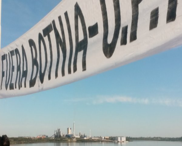 Gualeguaychú: masiva marcha contra pastera UPM-Botnia