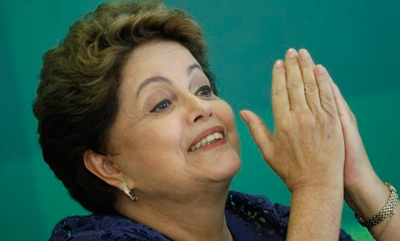 Gobierno de Rousseff acudirá a la corte para impedir juicio político