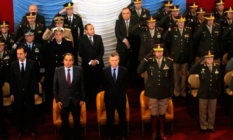 Macri anunció aumento salarial para las Fuerzas Armadas y denunció “años de abandono”