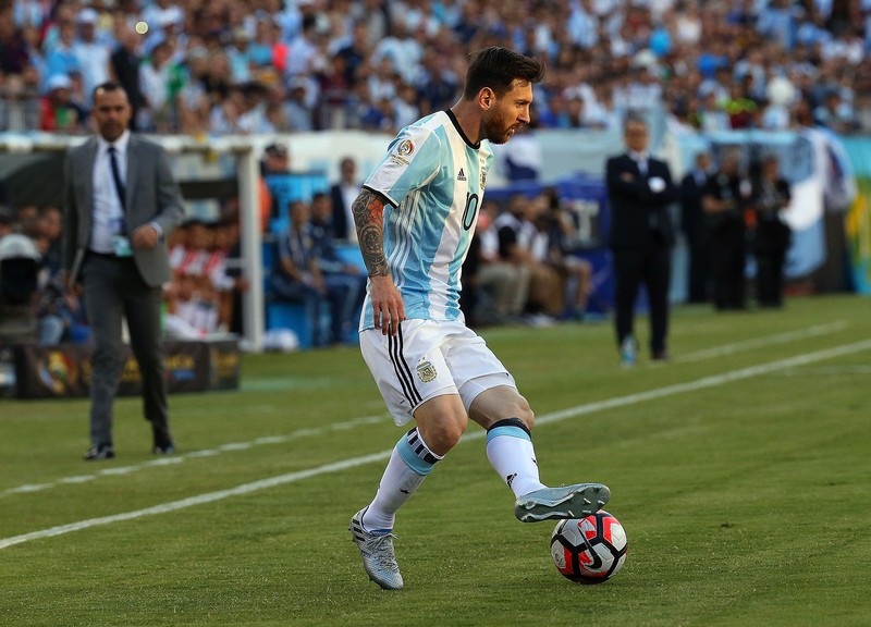 Messi convirtió ante Venezuela e igualó a Batistuta como máximo goleador de Argentina