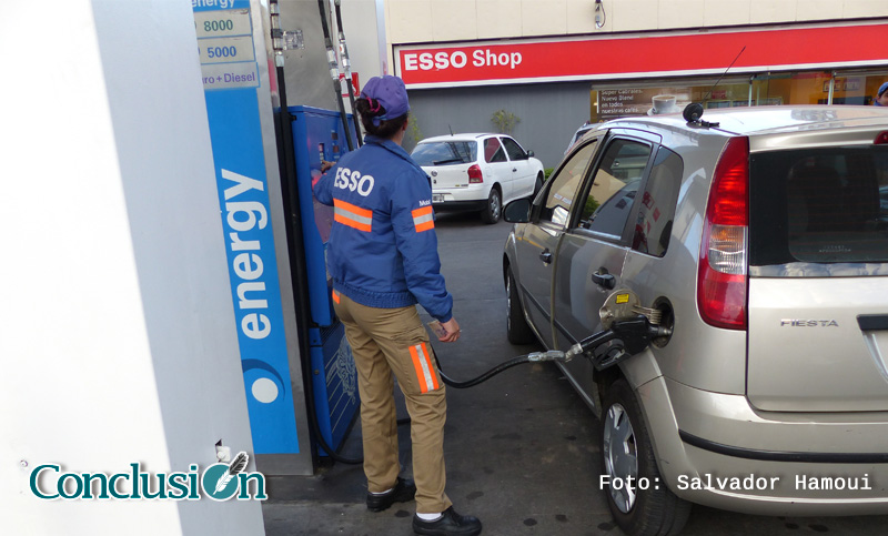 Fuerte caída en la venta de combustibles en el interior del país