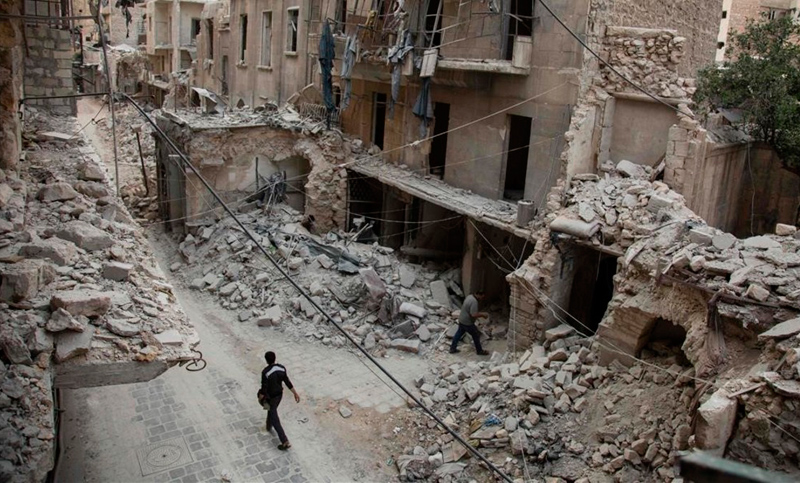 Al menos 19 muertos en bombardeos aéreos contra barrios rebeldes  de Alepo