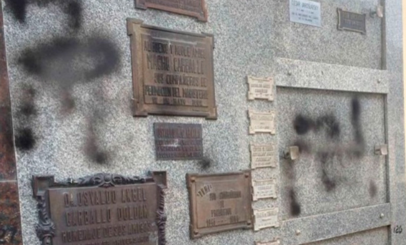 Sorpresa en Victoria: profanaron la tumba de César «Chacho» Jaroslavsky