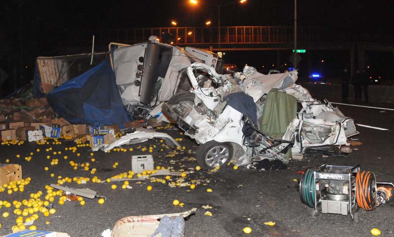 Fatal accidente en Circunvalación dejó un saldo de 3 muertos
