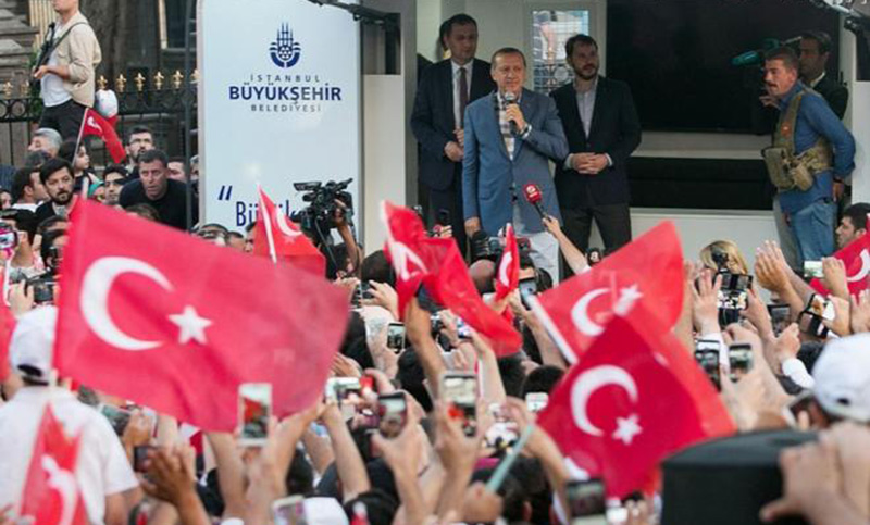 Turquía: más de 35.000 personas están en prisión preventiva tras el golpe de estado fallido