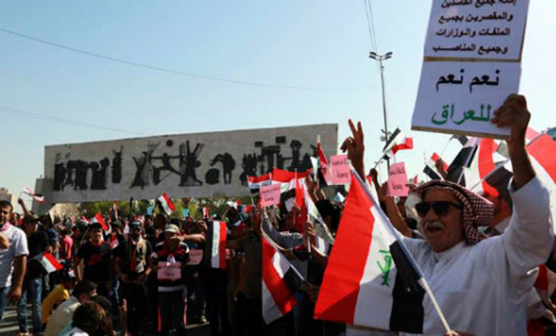 Los iraquíes desafian el poder y se manifiestan masivamente en Bagdad