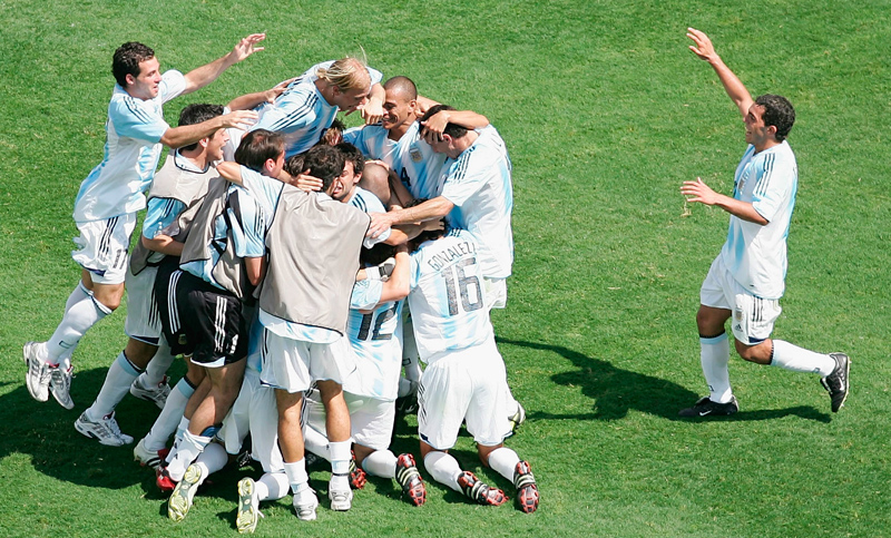La selección argentina de fútbol defenderá su largo invicto en los JJ.OO.