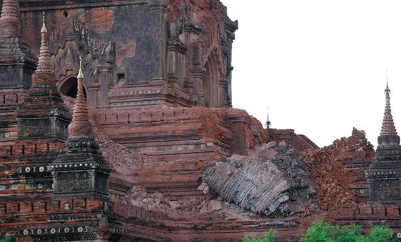 Tres muertos en terremoto en Birmania, que daña célebres pagodas  de Bagan